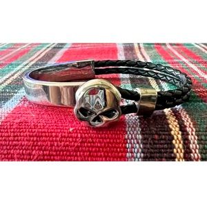 HARLEY DAVIDSON WILLIE G LEATHER  & STAINLESS LADIES ADJUSTABLE SLIDE BRACELET